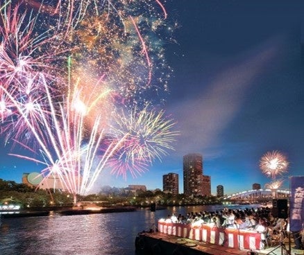 【天神祭奉納花火】