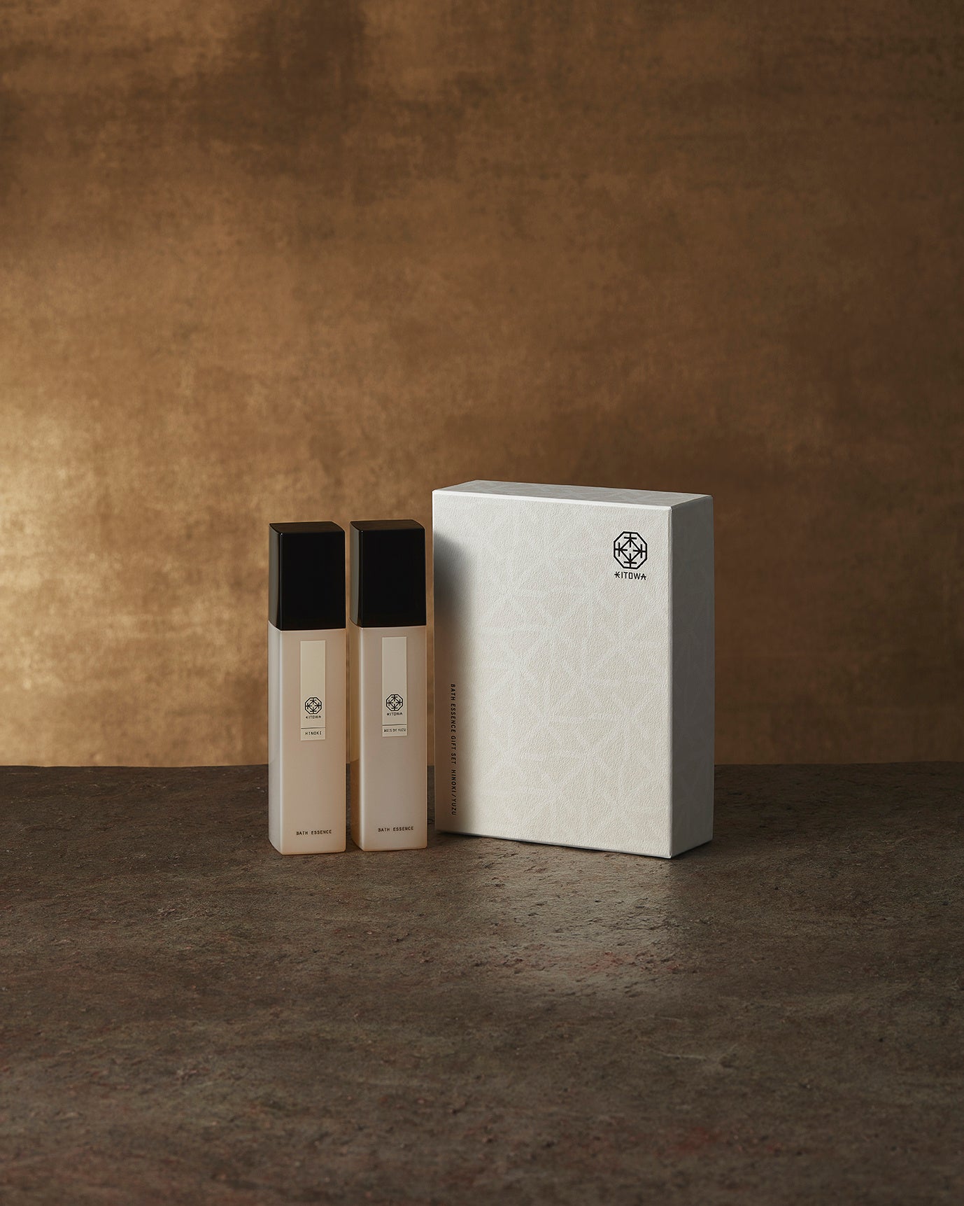 KITOWA】ブランドのアイコンアイテムを集めた新作ギフトセット