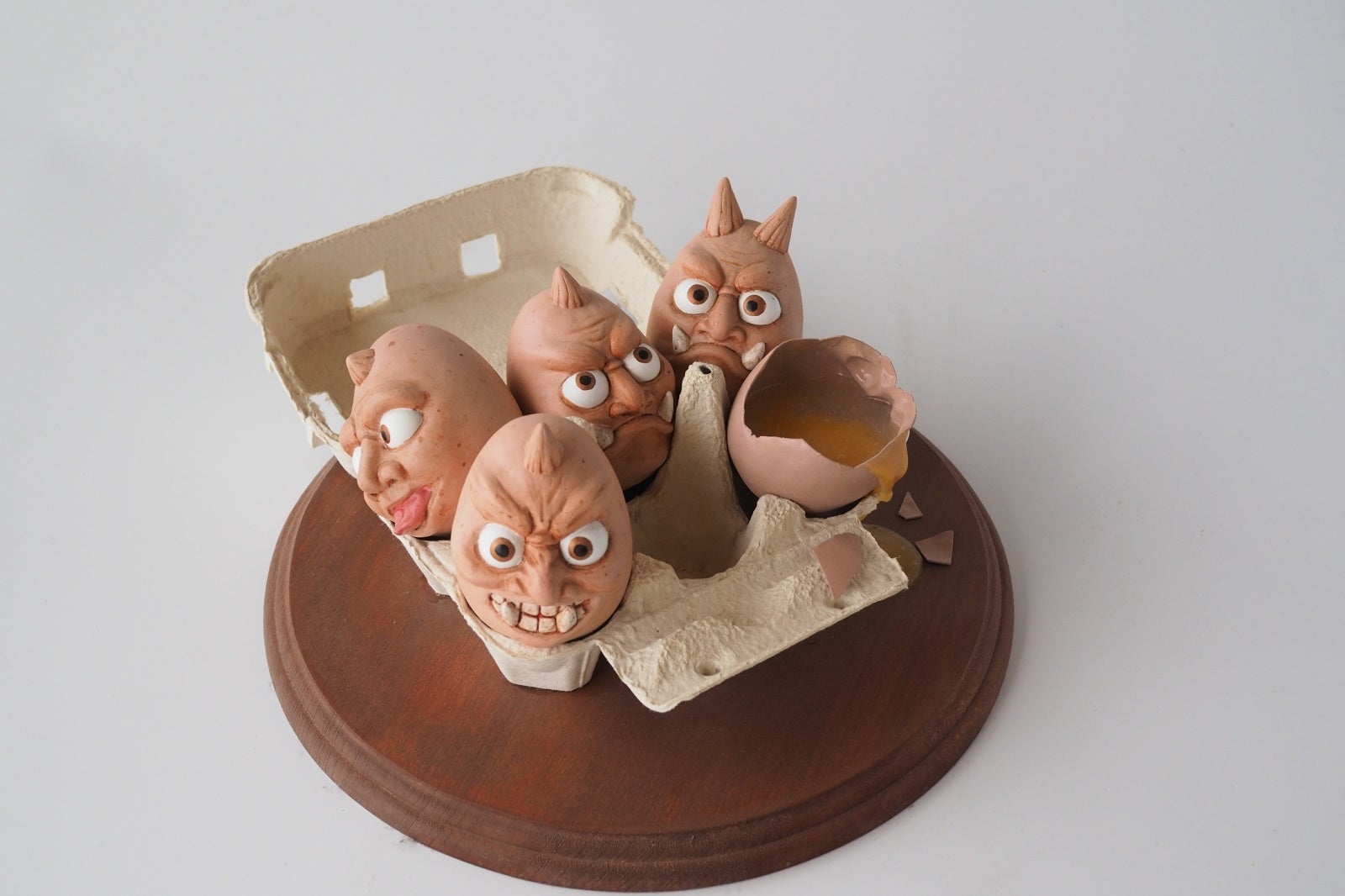 食品ロスや飢餓問題に物申す「鬼たまご」