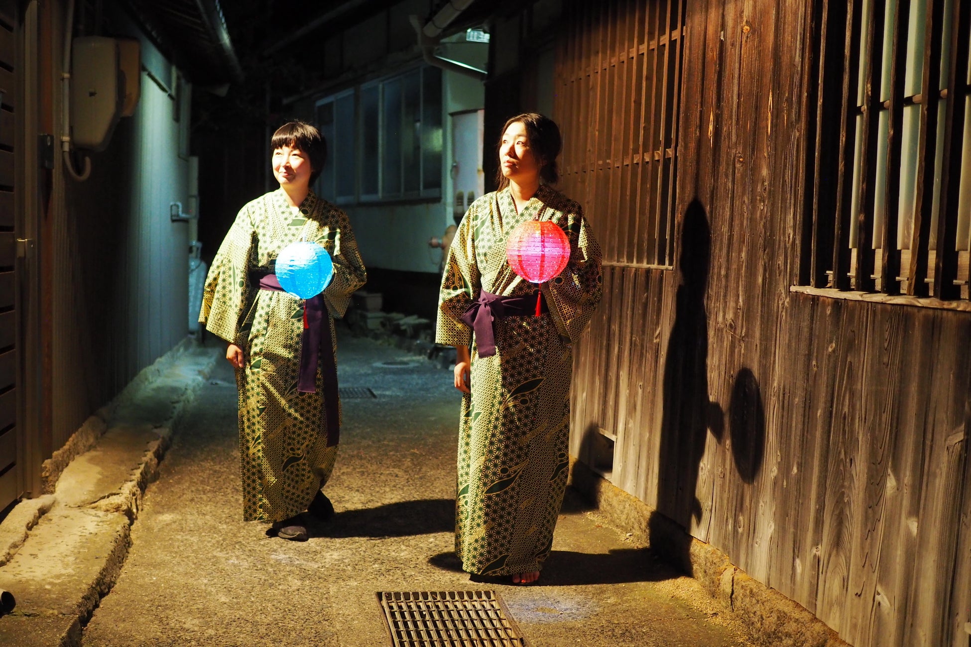夜のまち歩き観光を盛り上げる地元ホテルとの連携企画 小豆島 迷路のまちで夜の提灯さんぽ 小豆島ヘルシーランド株式会社のプレスリリース 夜のまち歩き観光を盛り上げる地元ホテルとの連携企画 小豆島 迷路のまちで夜の提灯さんぽ 小豆島ヘルシーランド株式会社のプレスリリース