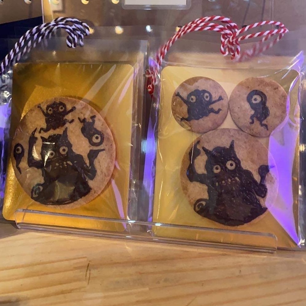 「食べれるお守り」（クッキー））