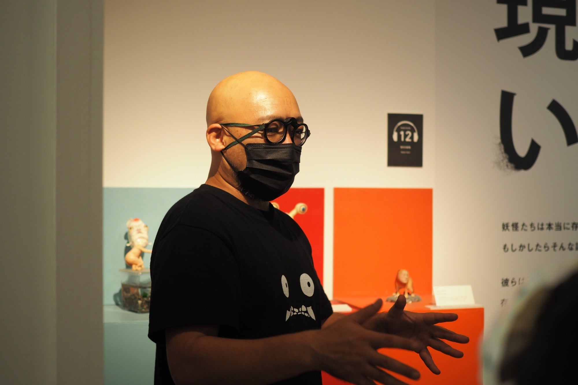 妖怪画家・妖怪美術館館長の柳生忠平