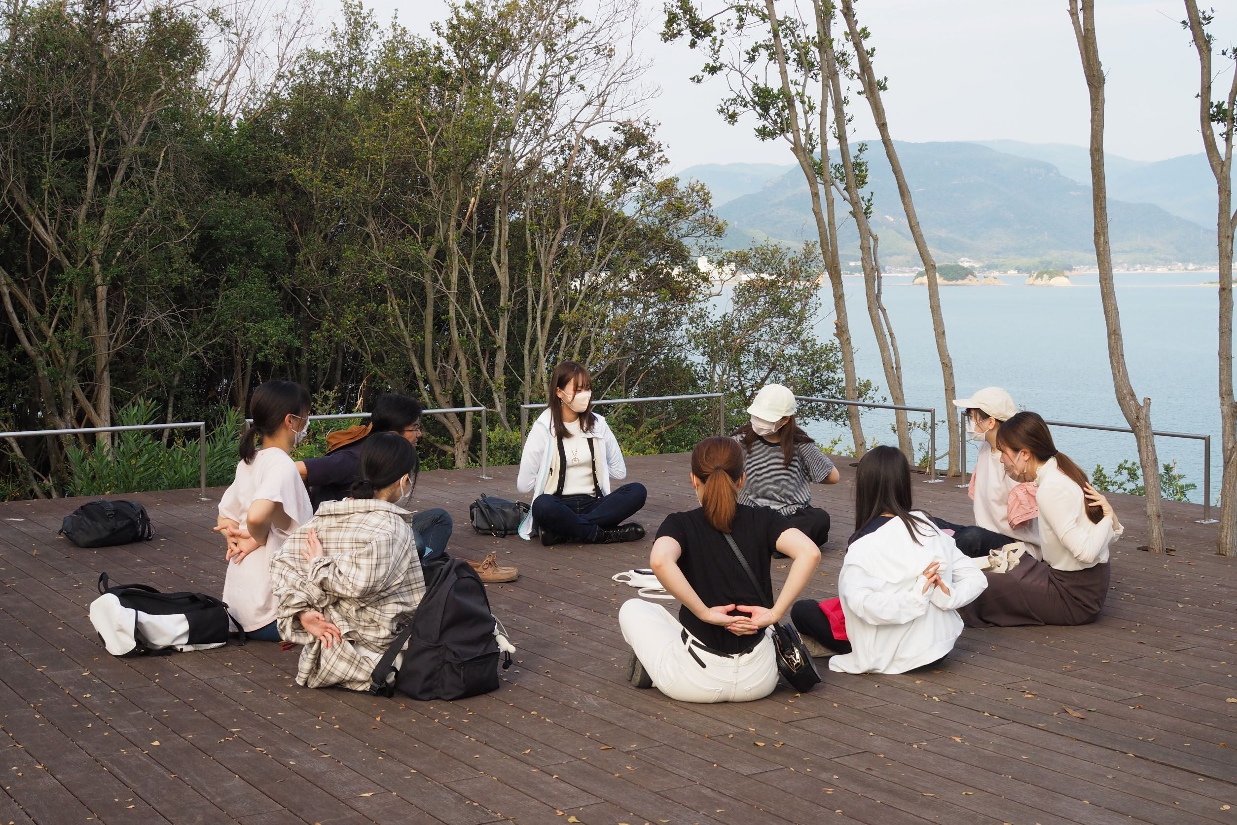 スマホアプリを使った瞑想体験「プランツメディテーション」