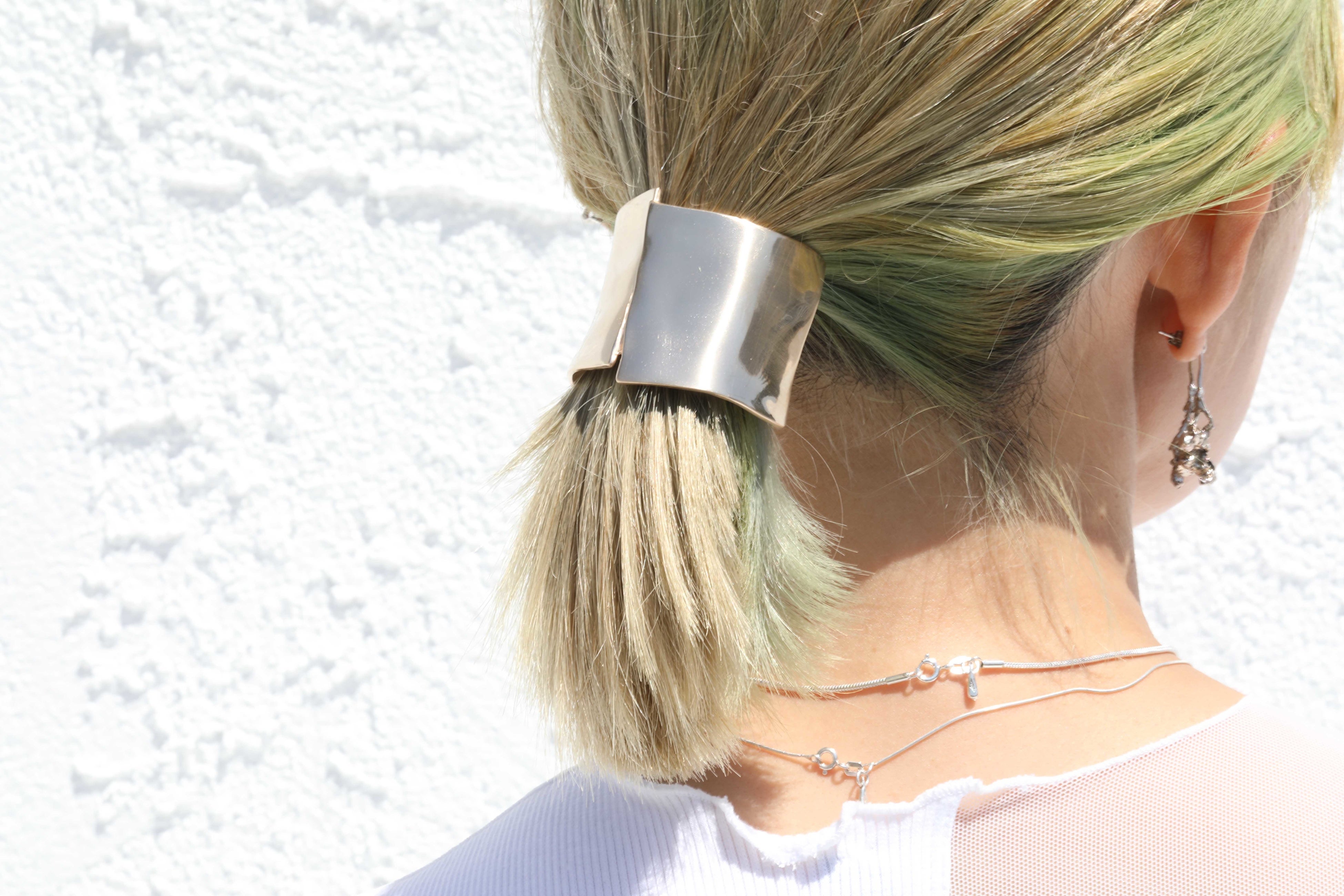 新作 ヴェズヘアピアス