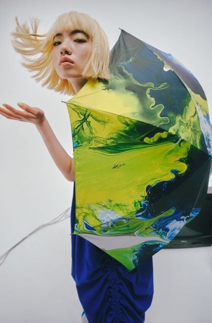 TYPEWRITER GATHER OP_REBORN WIDE PT_REBORN UMBRELLA_2