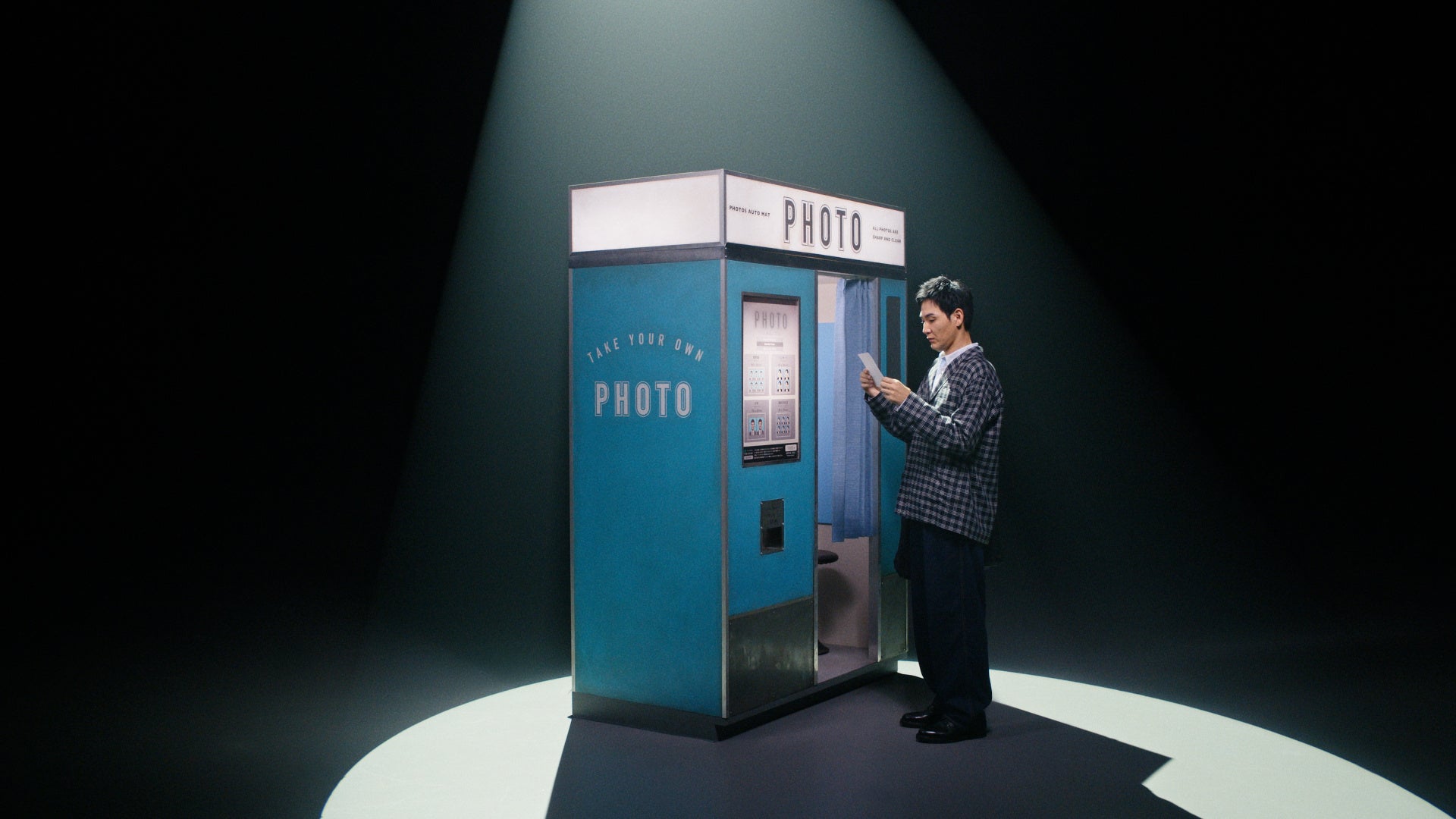 やっぱ（メガネ）あったほうが良いな_「証明写真」篇