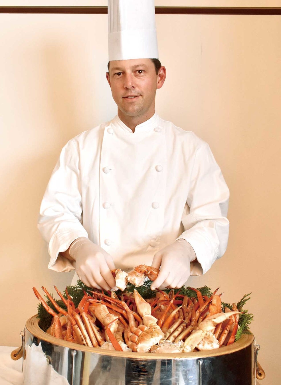 シェフが目の前で提供いたします! ボイルトゲズワイ蟹