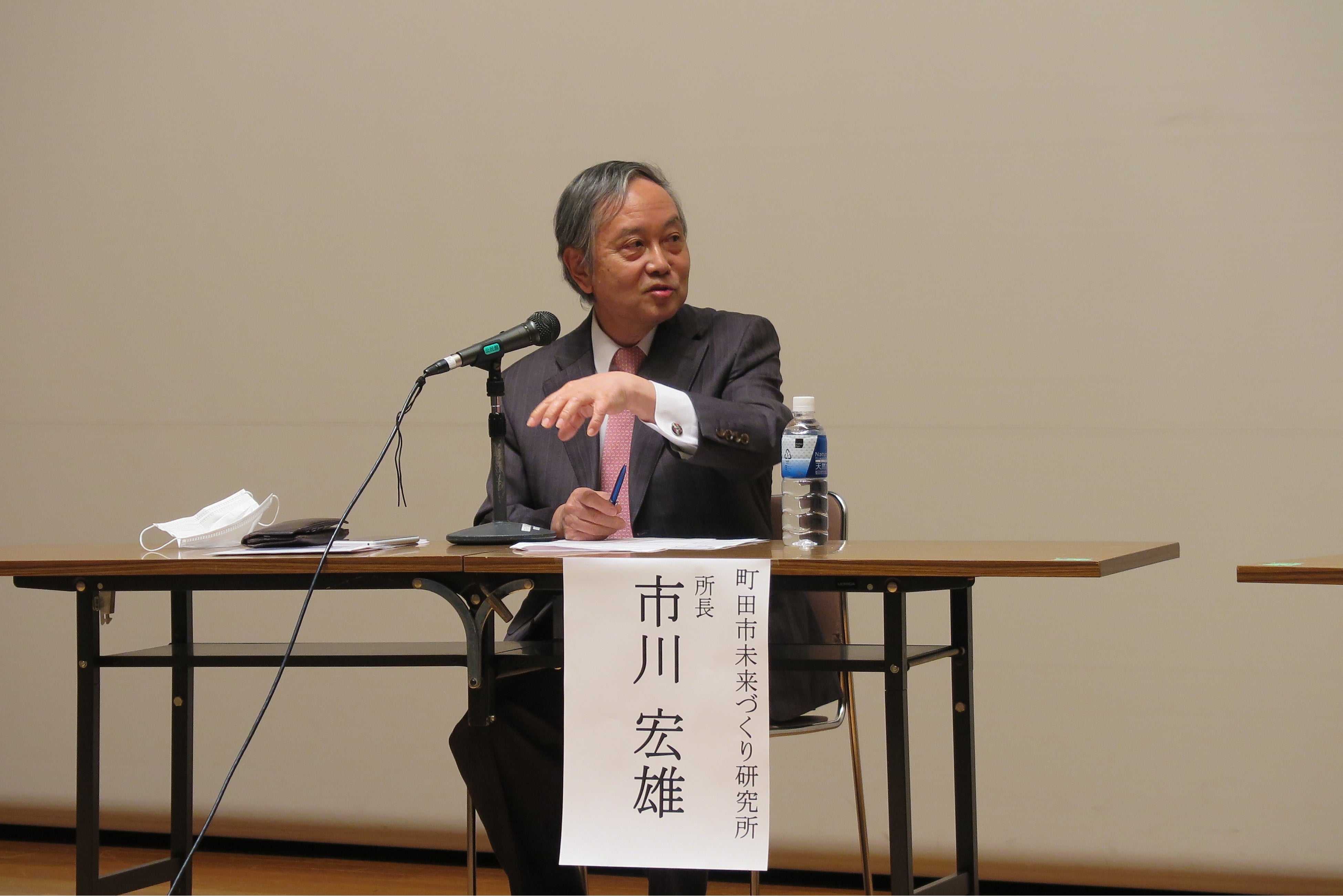 市川宏雄所長