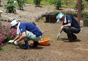 2018年ダリア園での清掃活動の様子