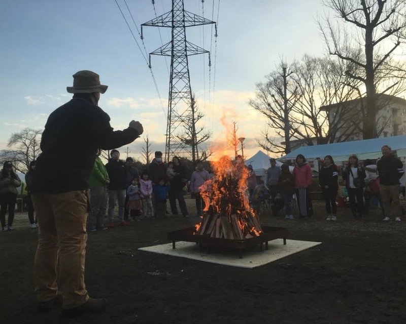 過去のキャンプファイヤーの様子