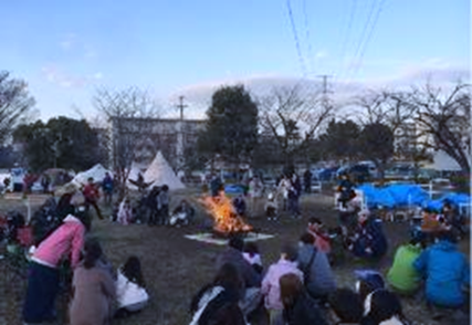 昨年の団地deキャンプファイヤーの様子