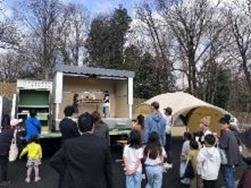 昨年の起震車体験の様子