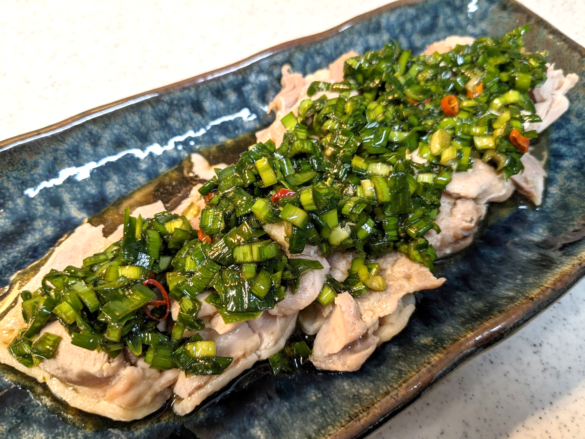 ピリ辛にらだれ＆蒸し鶏