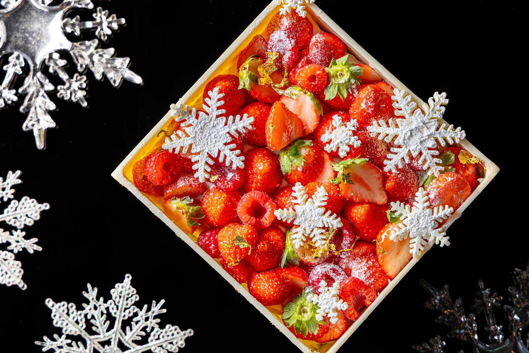 “あまおう“のストロベリー ジュエル ボックス