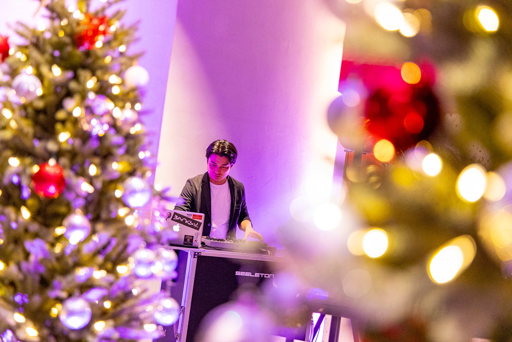 クリスマス限定イルミネーション 「PULLMAN ILLUMINATION “LIGHTS UP!”」開催中