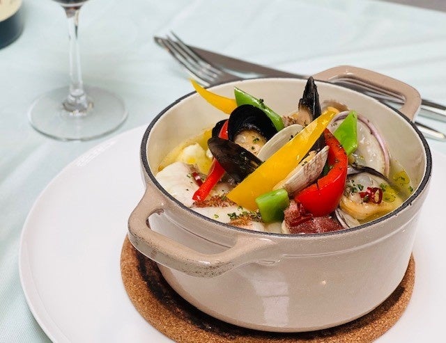 イビススタイルズ特選 海鮮ポット、リゾット付き