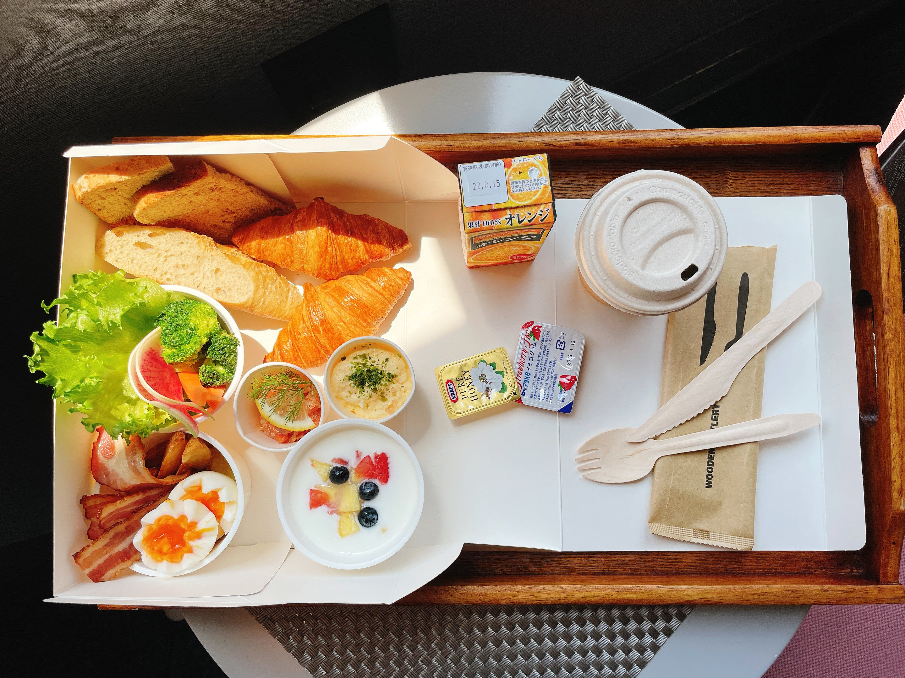 フランス直輸入生地を使った焼きたてクロワッサンが人気