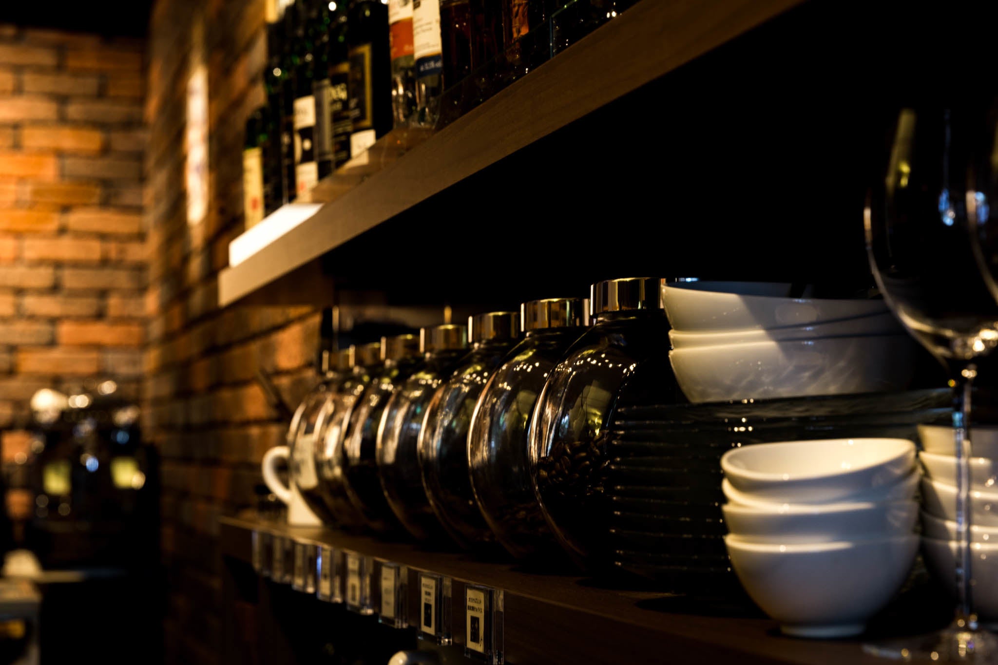 バーアイラ島銀座店内