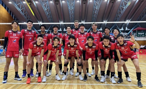 男子バレーボールチーム「サントリーサンバーズ」とパワー 男子バレーボールチーム「サントリーサンバーズ」とパワー