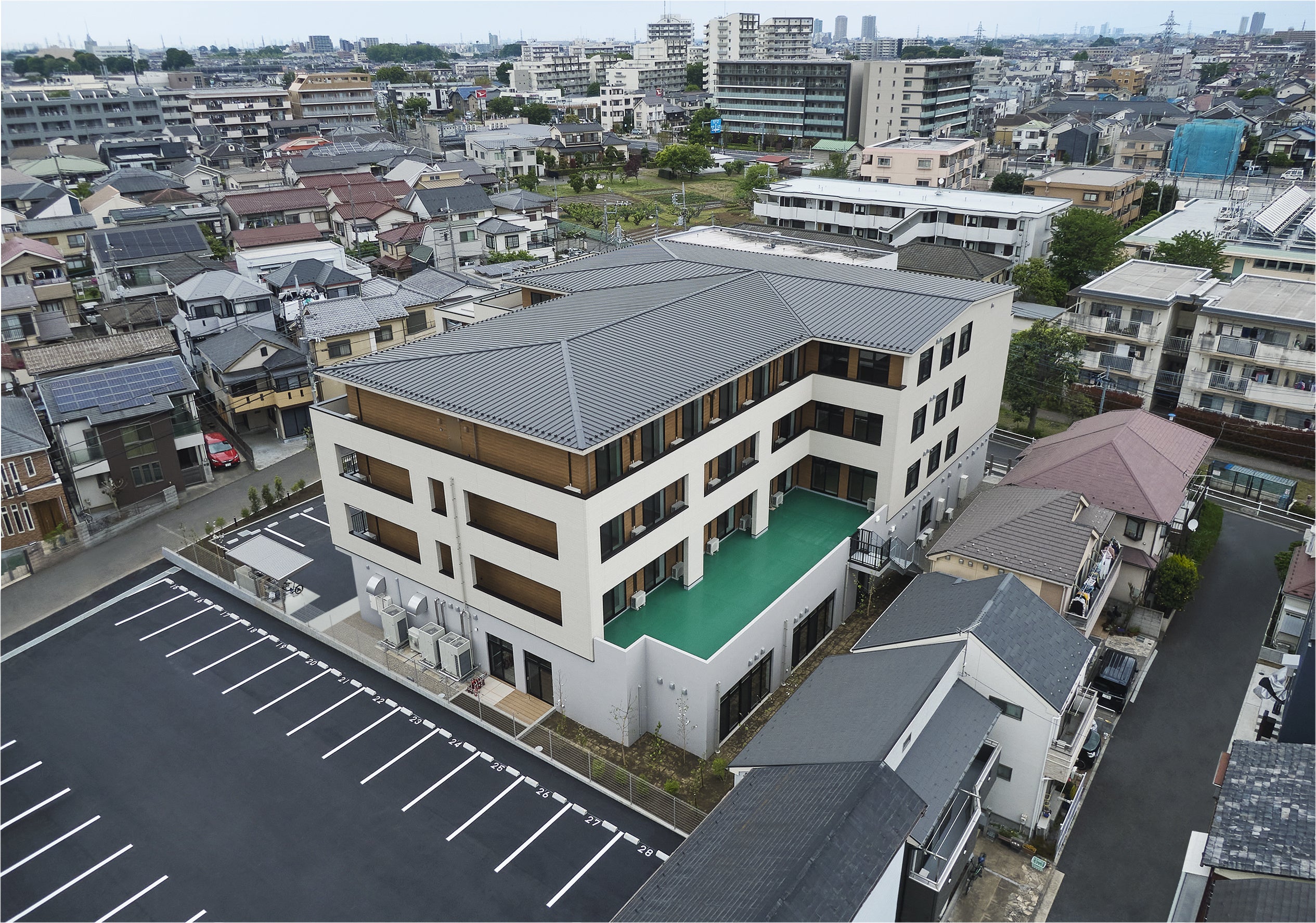 街並みに溶け込む外観デザイン