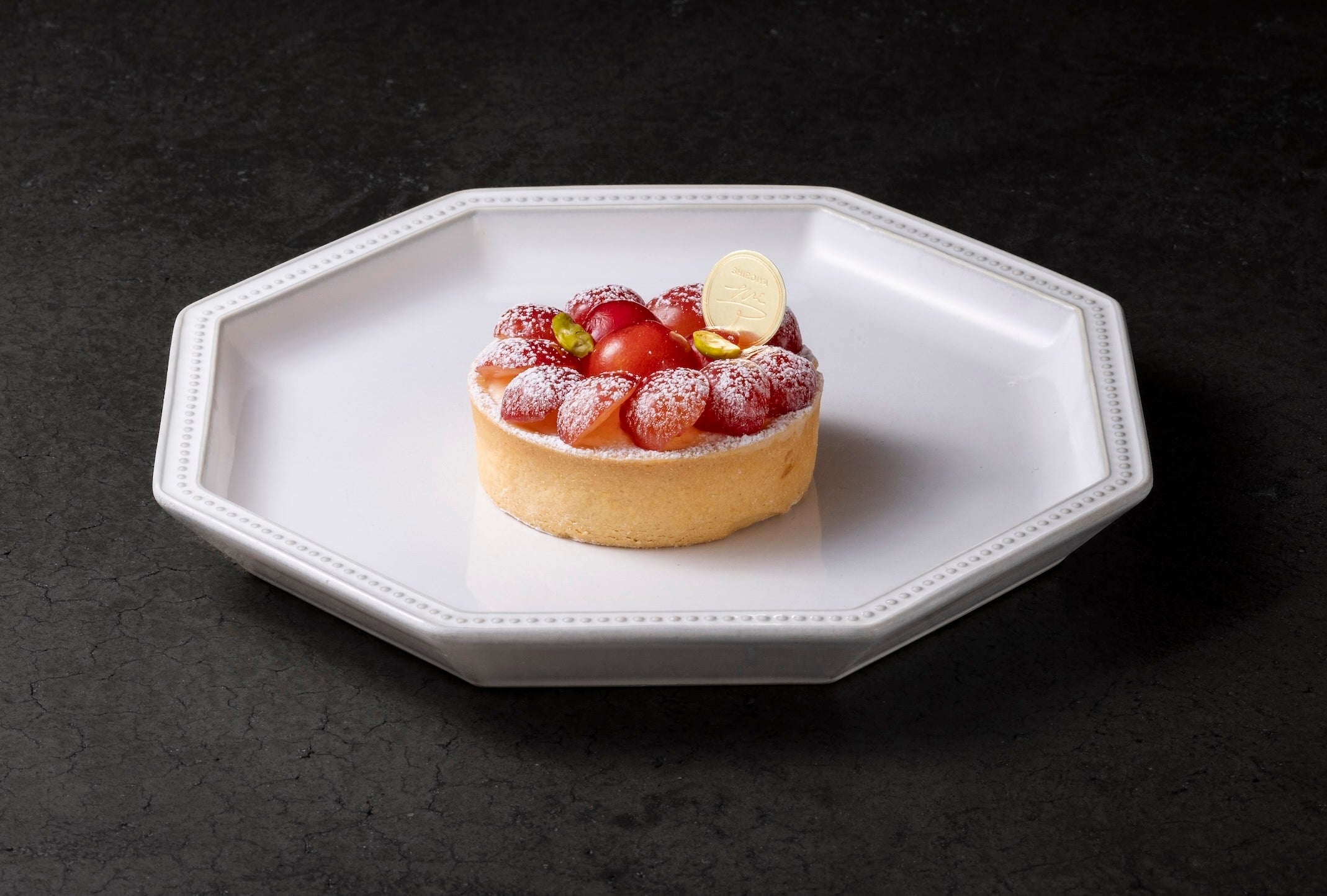 ゆみ ロンドン限定 Harrods チェリーケーキ 初夏の味さくらんぼを楽しむ！「グランド ハイアット 東京」の