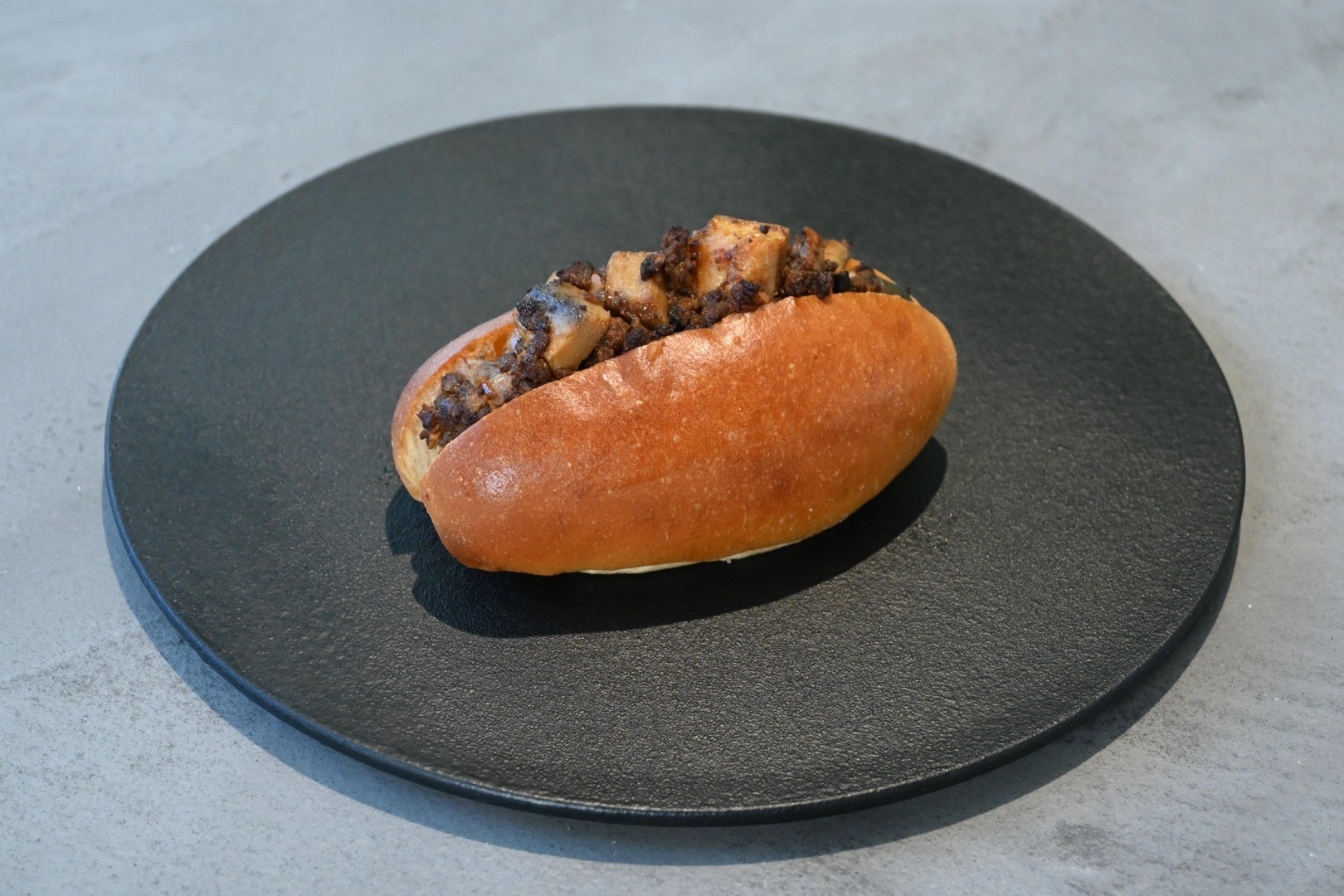 中華「福幸」の麻婆茄子コッペパン　279円(税込)