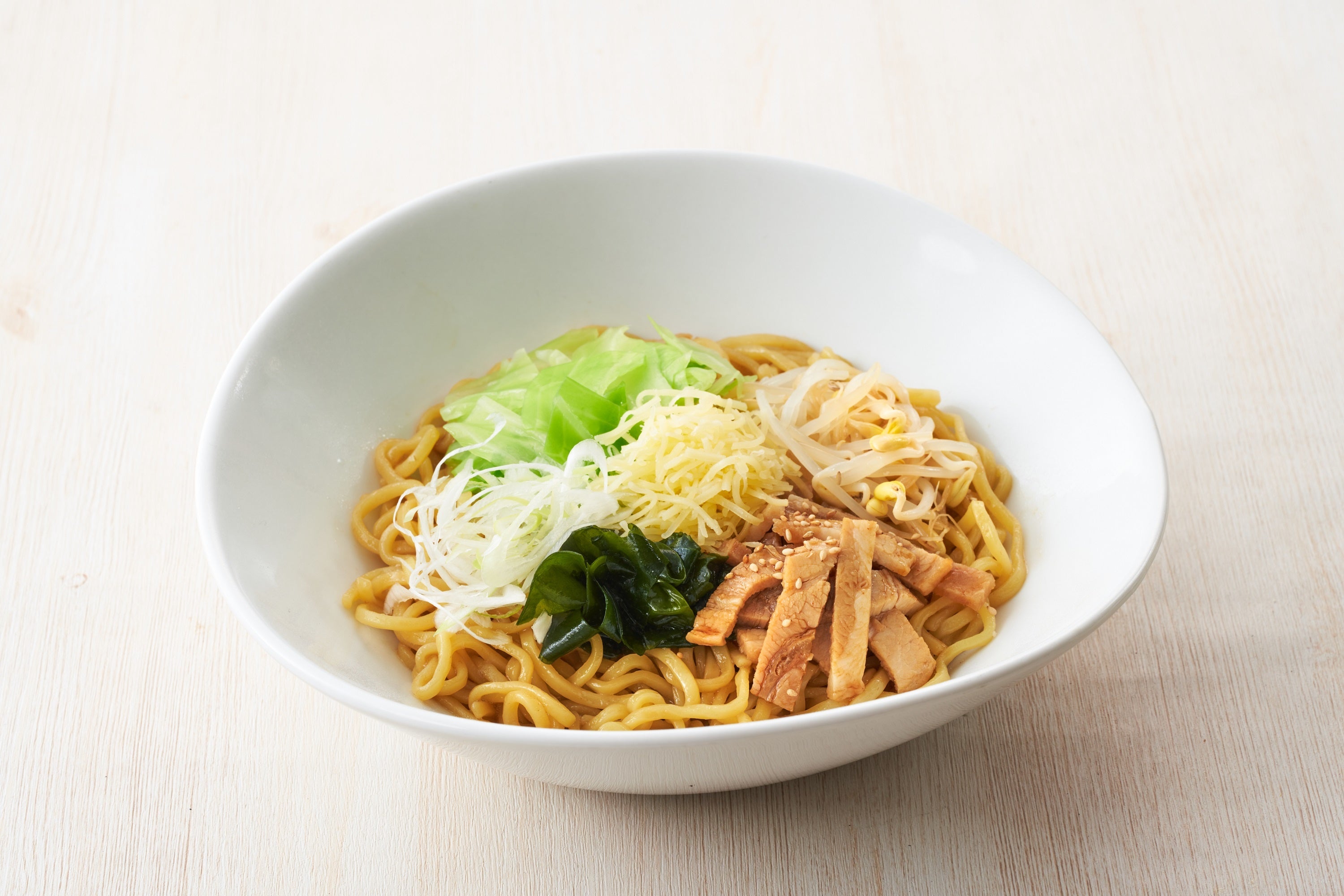 若獅子まぜそば 680円