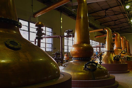 山崎蒸溜所の蒸溜釜