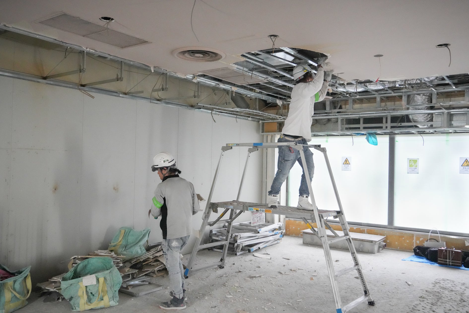 船場、建設廃棄物の分別を徹底し、内装工事における1次リサイクル率平均94%を達成