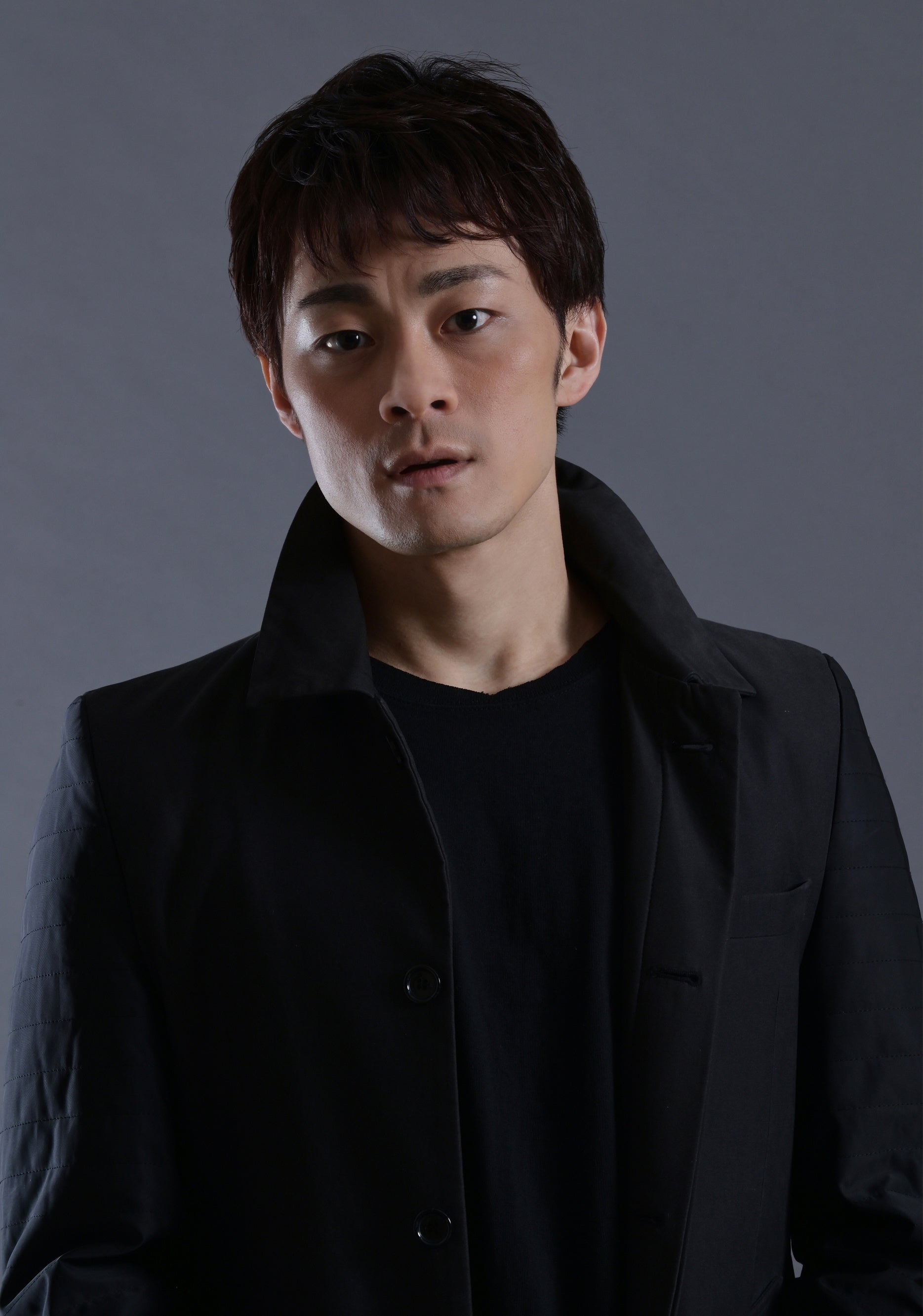 少年役　神田恭兵