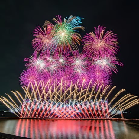 【4月4日限定】“万博級”約10,000発の大規模花火を海辺で満喫。大阪・貝塚市「うみテラス二色の浜」が宿泊・日帰りBBQの特別プランを販売開始 【4月4日限定】“万博級”約10,000発の大規模花火を海辺で満喫。大阪・貝塚市「うみテラス二色の浜」が宿泊・日帰りBBQの特別プランを販売開始