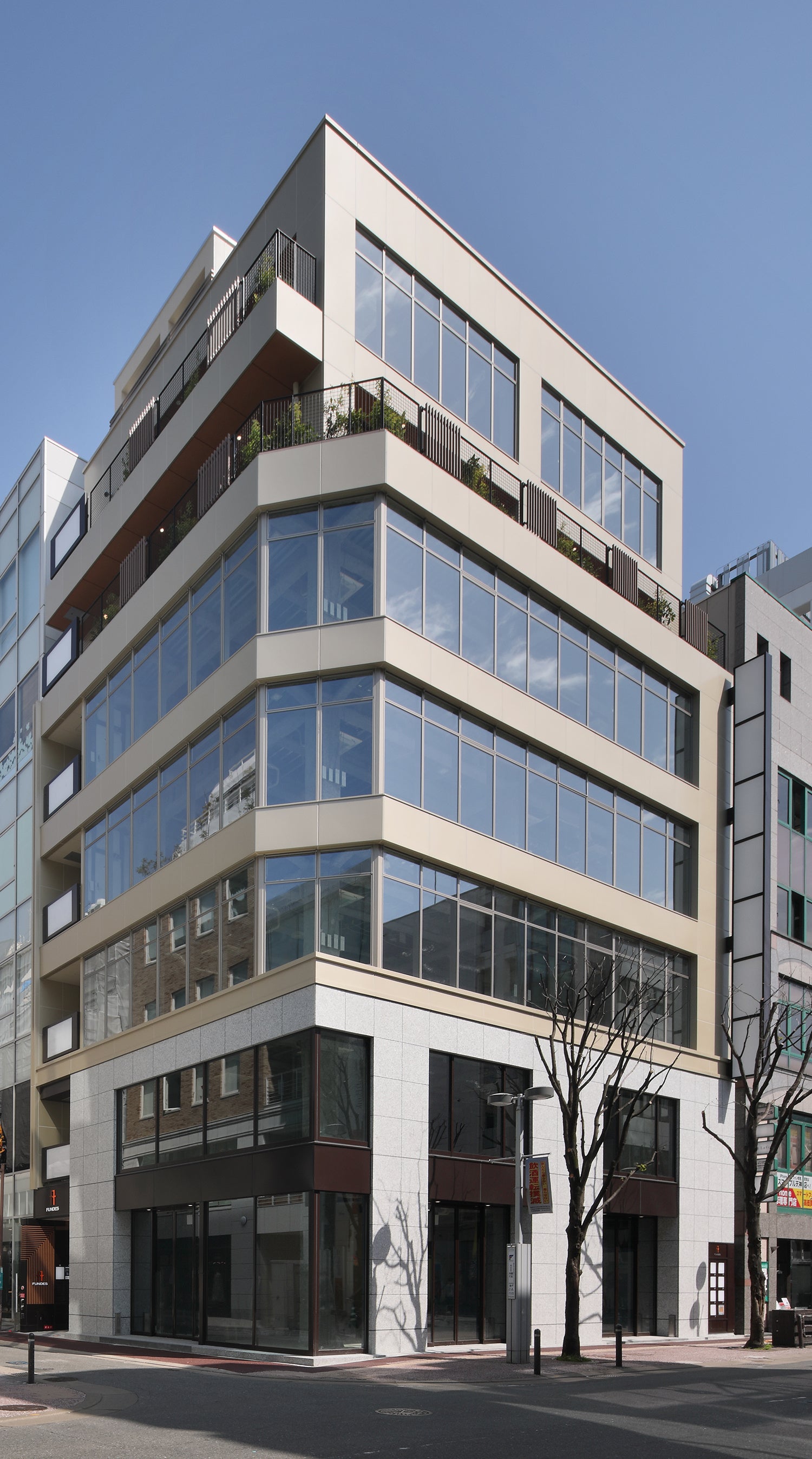 FUNDES天神西通り