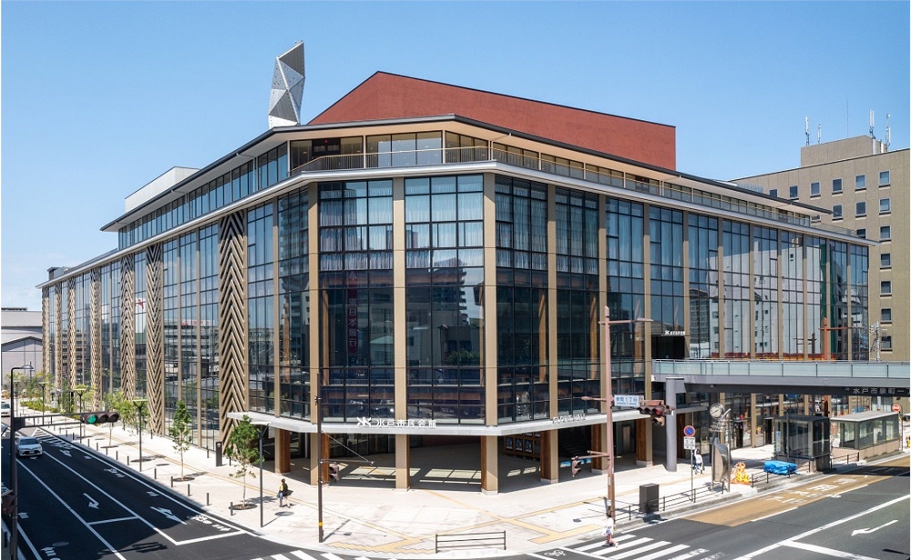 水戸市民が待ち望んだ注目施設  水戸市民会館（外観） 京成百貨店・水戸芸術館に隣接！ エリアの総称「Mitorio（ミトリオ）」