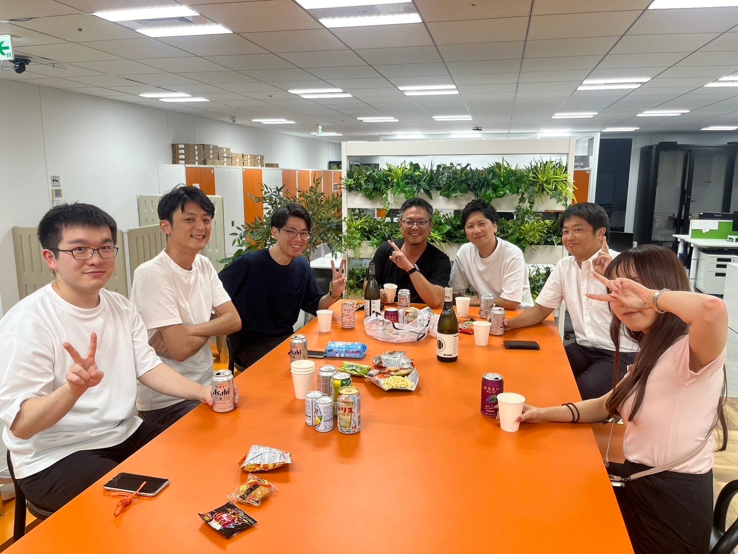 社員交流イベント「つなぐ場(TSUNAGU Bar)」を開催