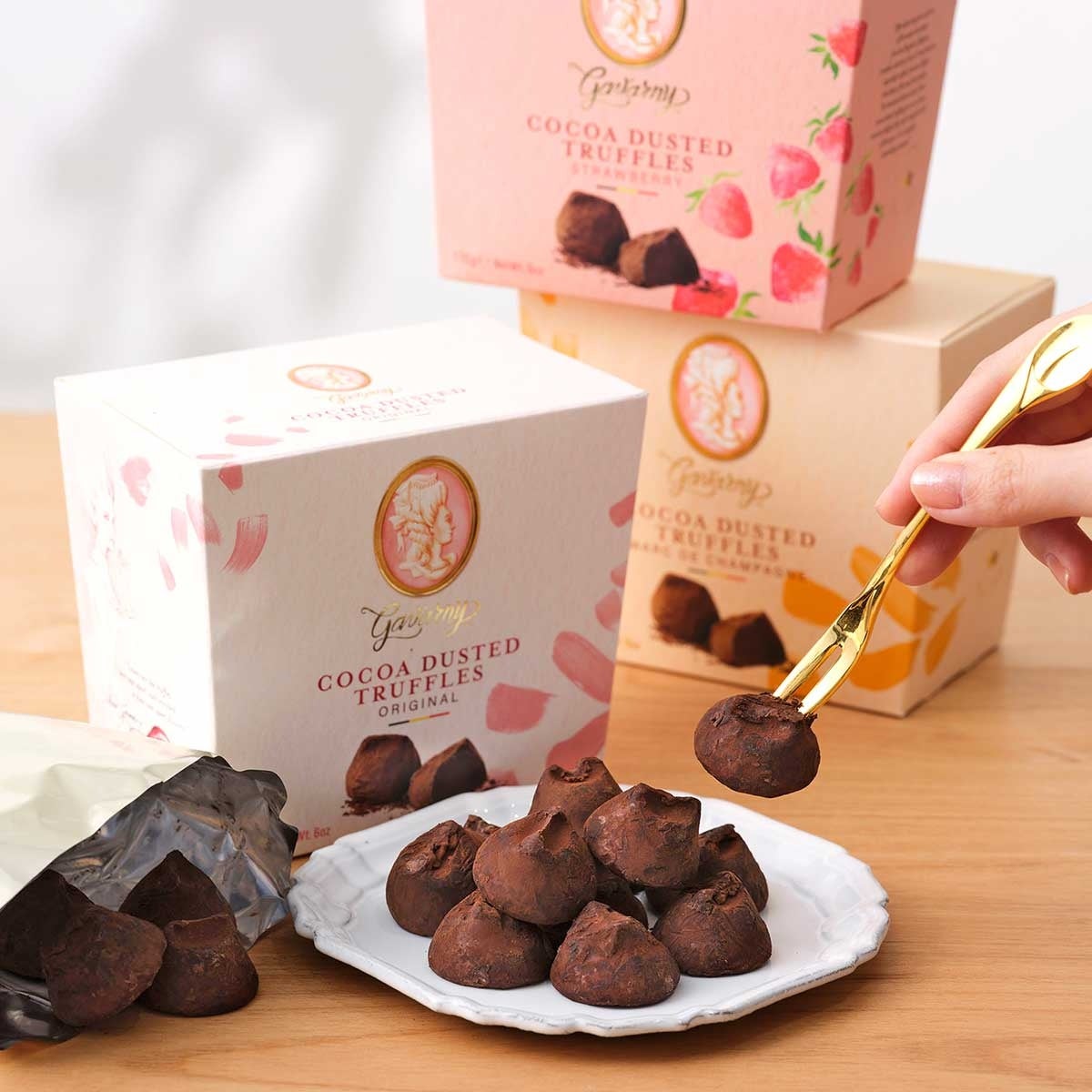 ガヴァルニー プレミアムトリュフ ココア／マールドシャンパーニュ／ストロベリー