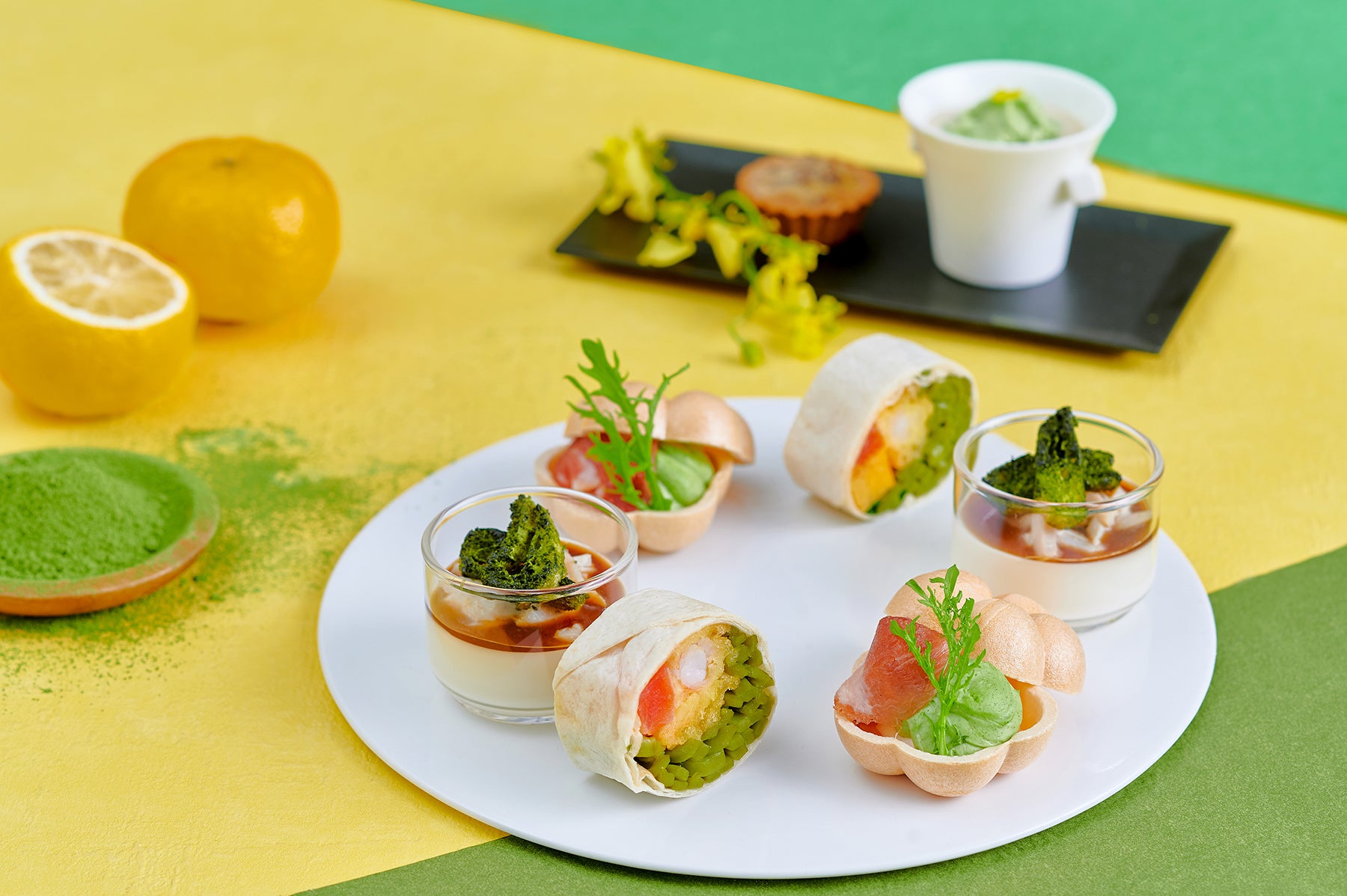 セイボリーは隣接するフレンチレストランより提供