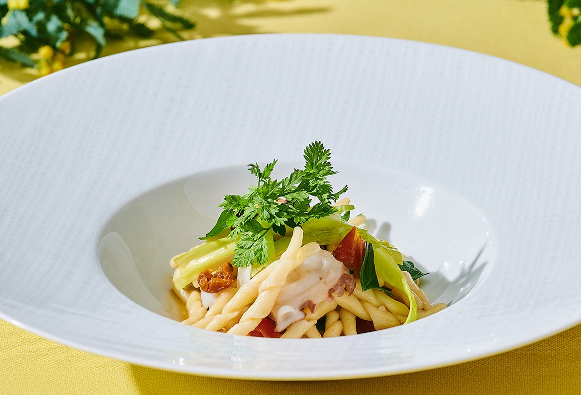 パスタ：北海道産柳ダコと黄ニラのトロフィエ