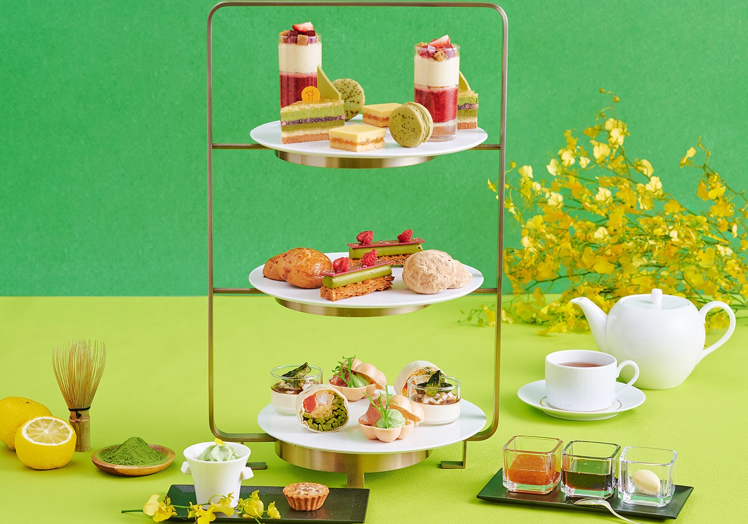 ハドソンラウンジ：抹茶とゆずなど和素材を使ったアフタヌーンティー