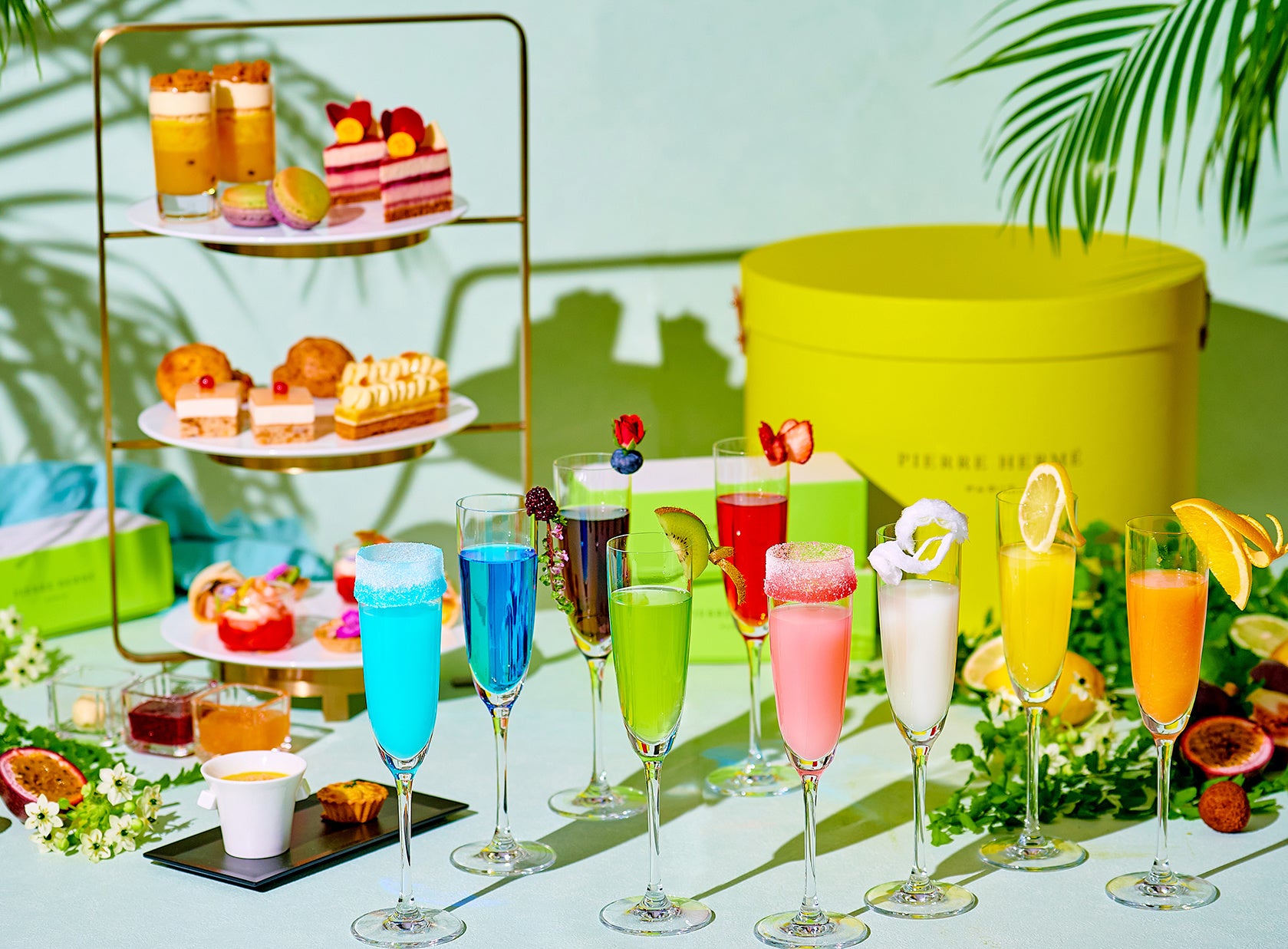 ハドソンラウンジではカラフルなモクテルが選べる プランも提供