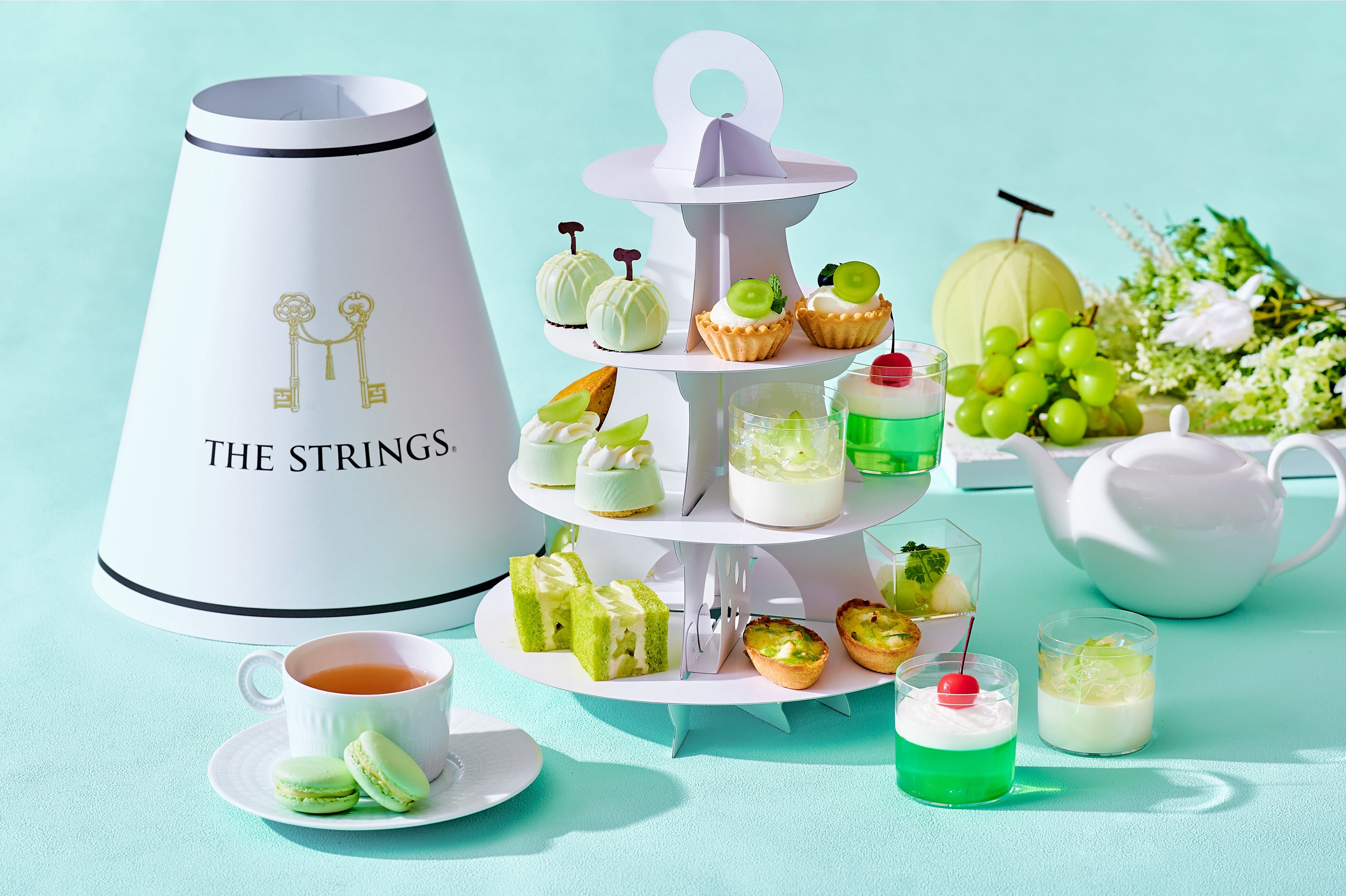 旬の瑞々しいメロンとシャインマスカットを贅沢使用した『メロン