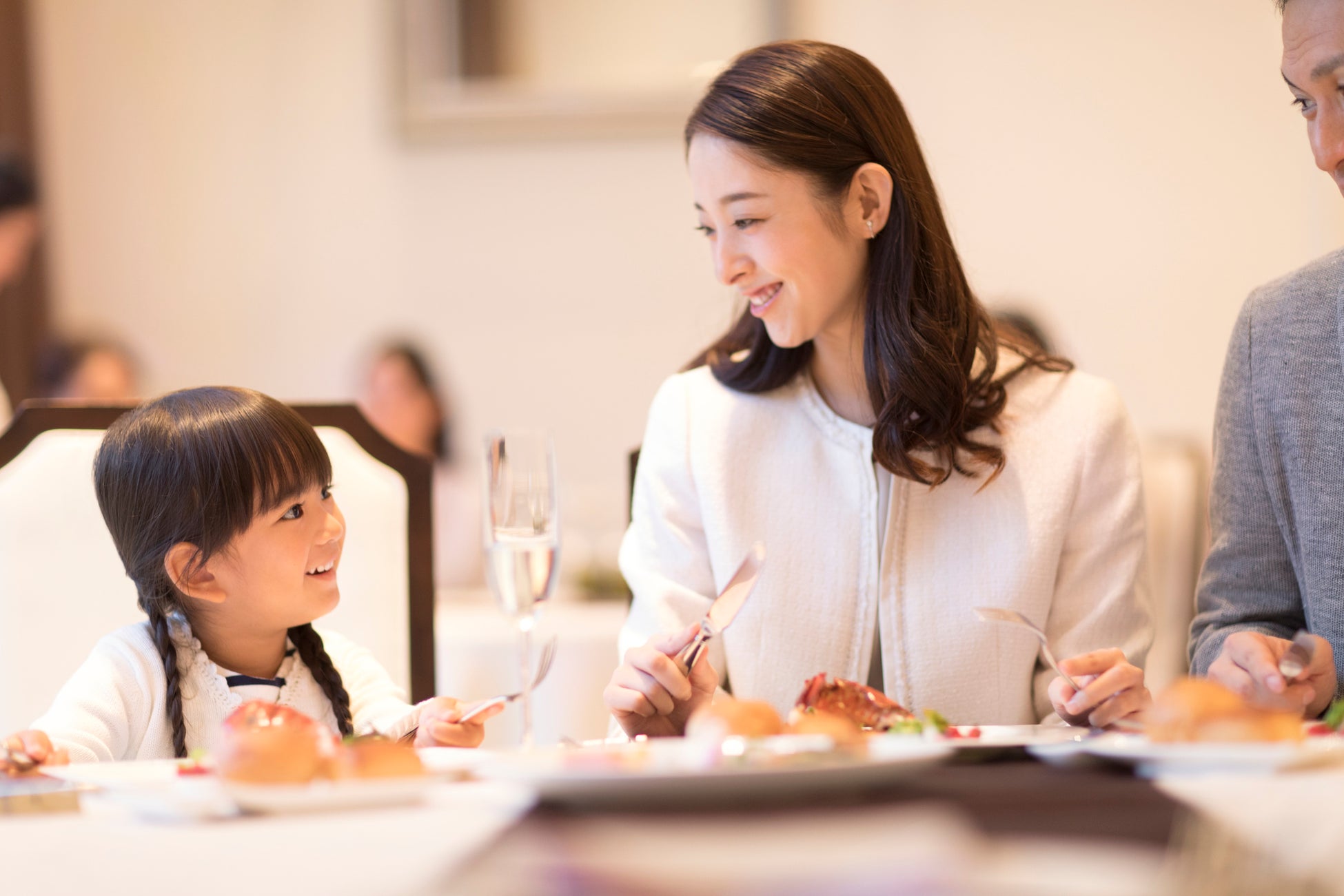 親子テーブルマナー教室 クッキング教室 リトルパティシエ教室を開催 株式会社ベストホスピタリティーネットワークのプレスリリース 親子テーブルマナー教室 クッキング教室 リトルパティシエ教室を開催 株式会社ベストホスピタリティーネットワークのプレスリリース