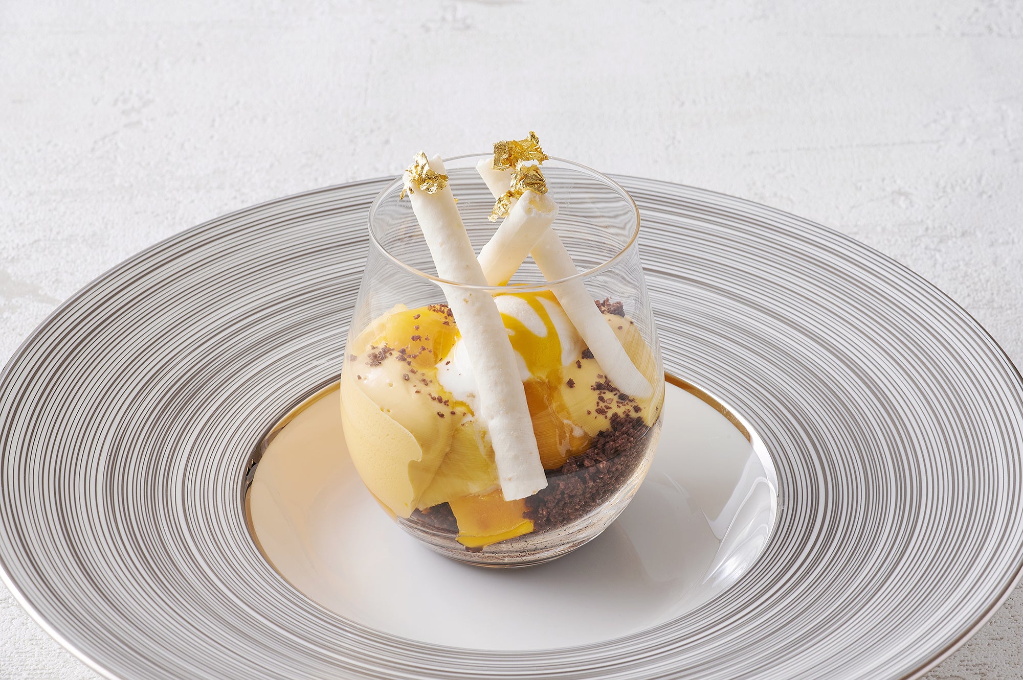 夏のフルーツを使った、爽やかな夏の訪れを感じられる特製デザート