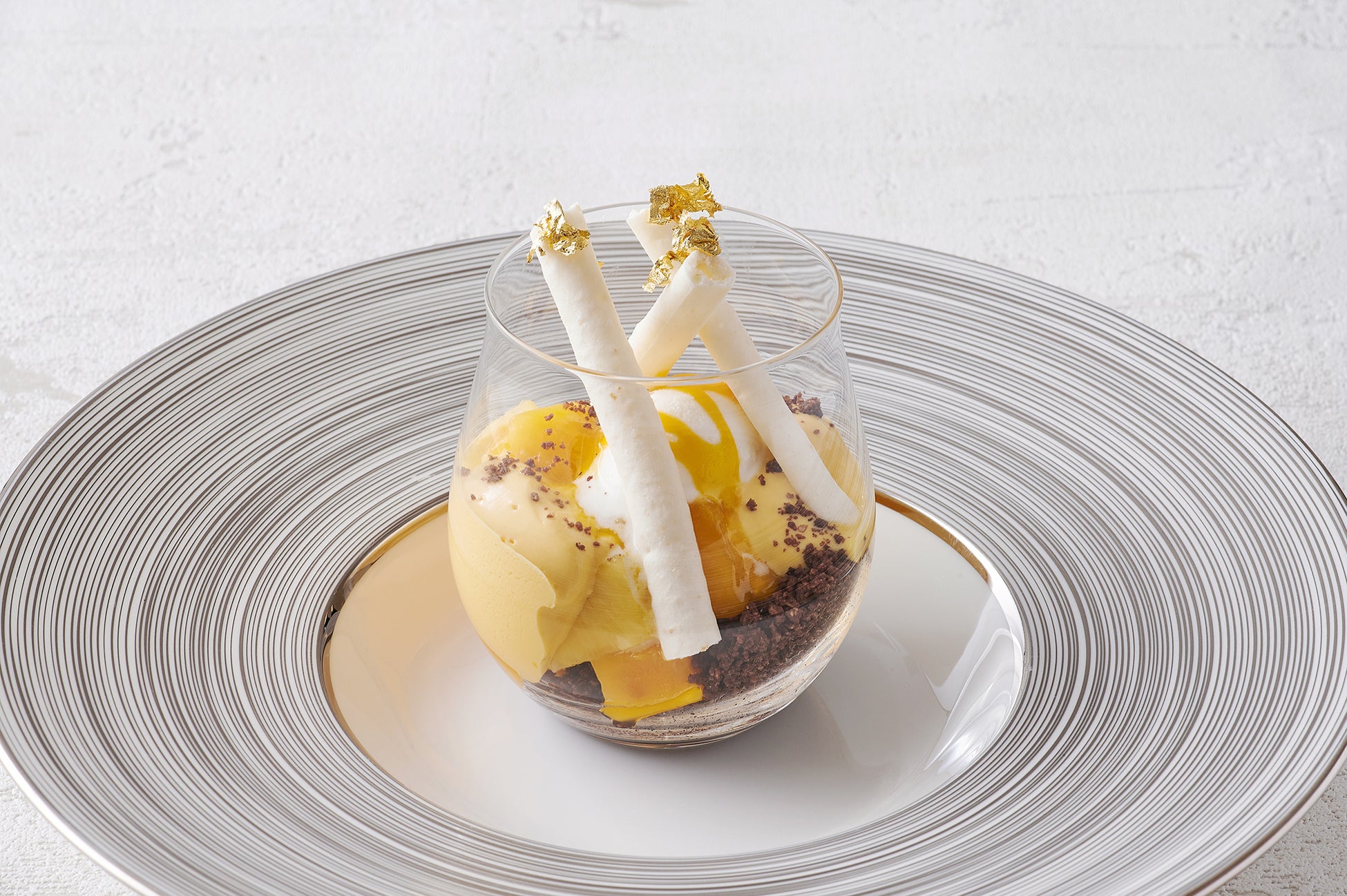 夏のフルーツを使った、爽やかな夏の訪れを感じられる特製デザート