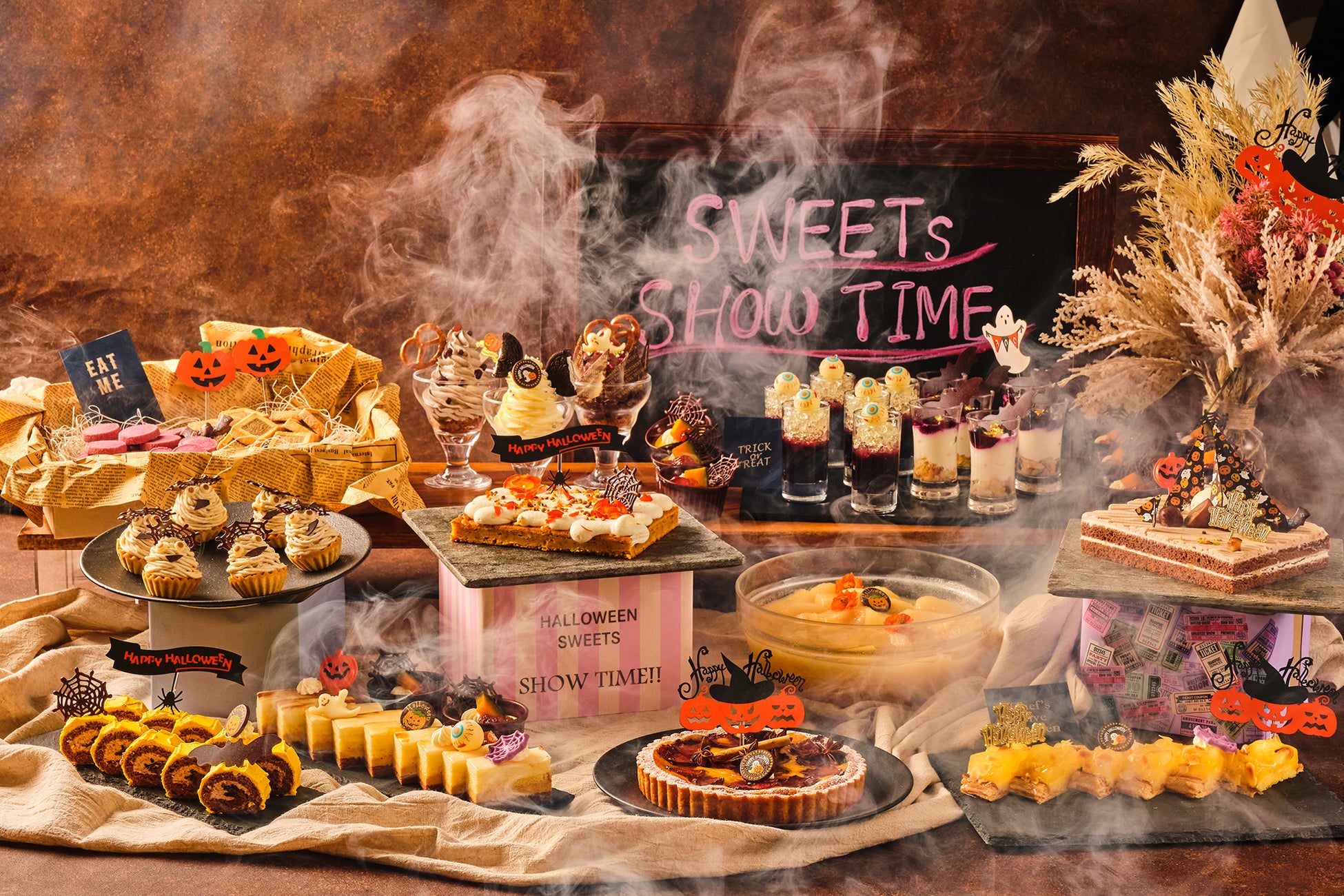 ハロウィンをイメージした、実りの秋ならではの旬の食材を使ったデザートを堪能できる