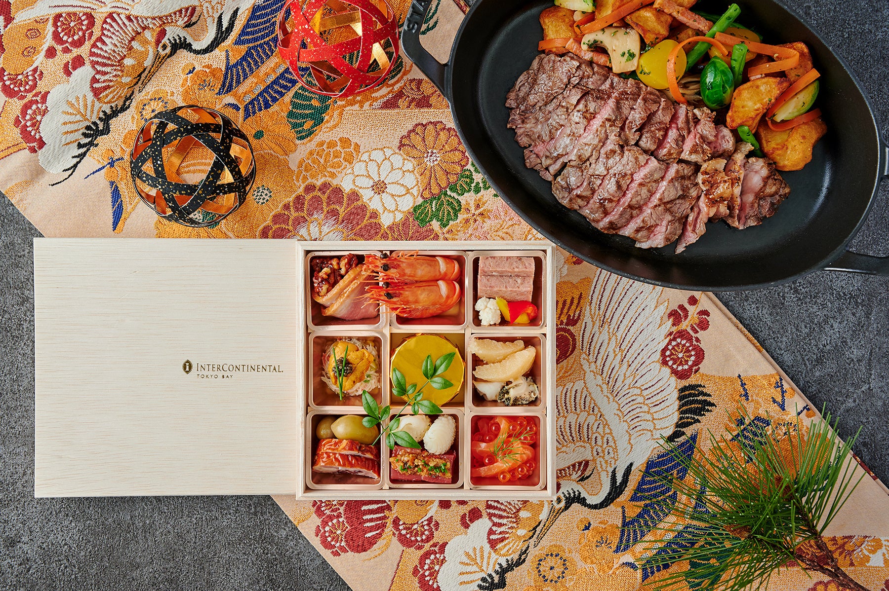 昨年好評だった「一人前プレミアムホテルおせち」