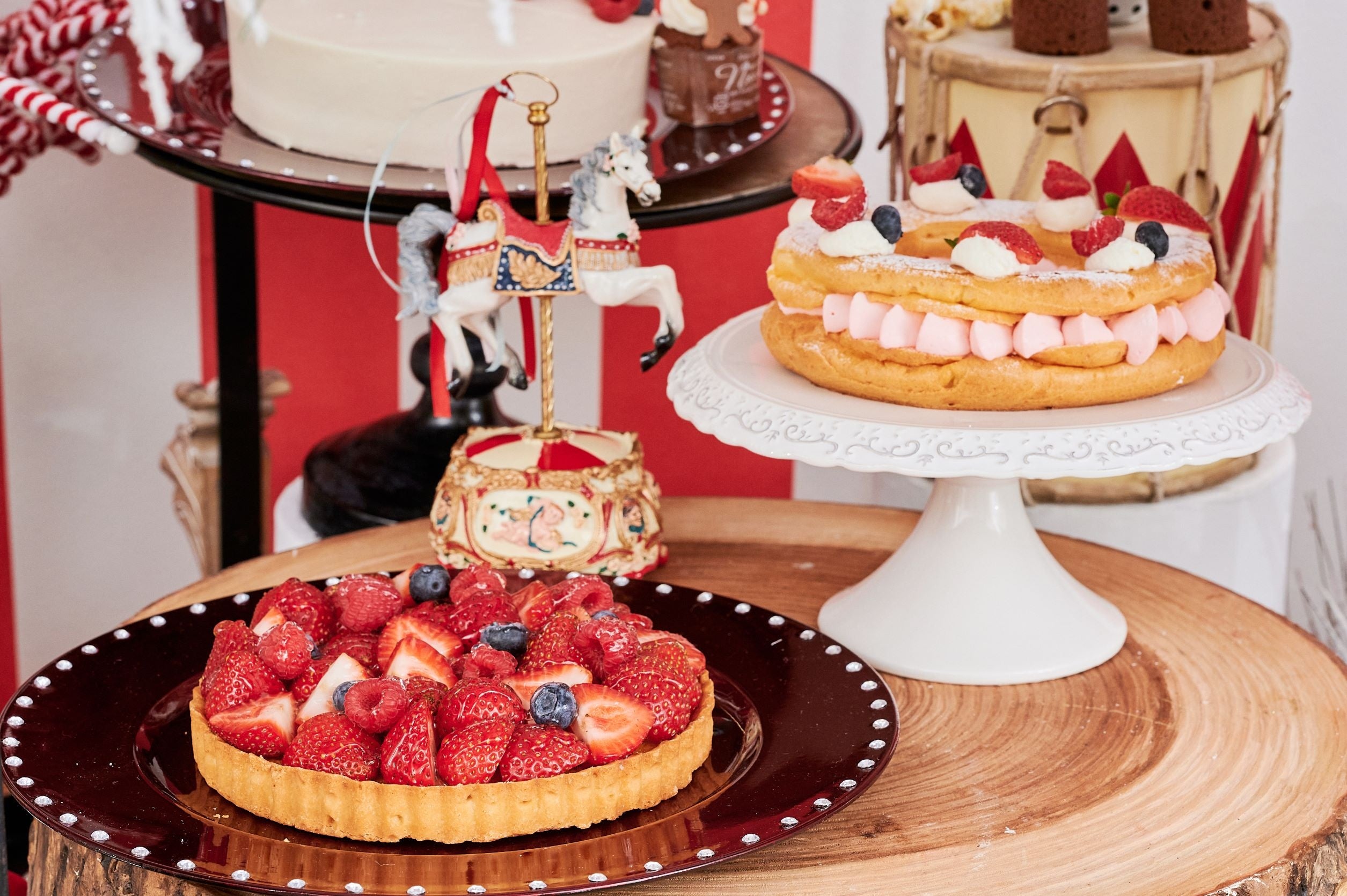 ベリータルト／輪くぐり ストロベリー パリブレスト