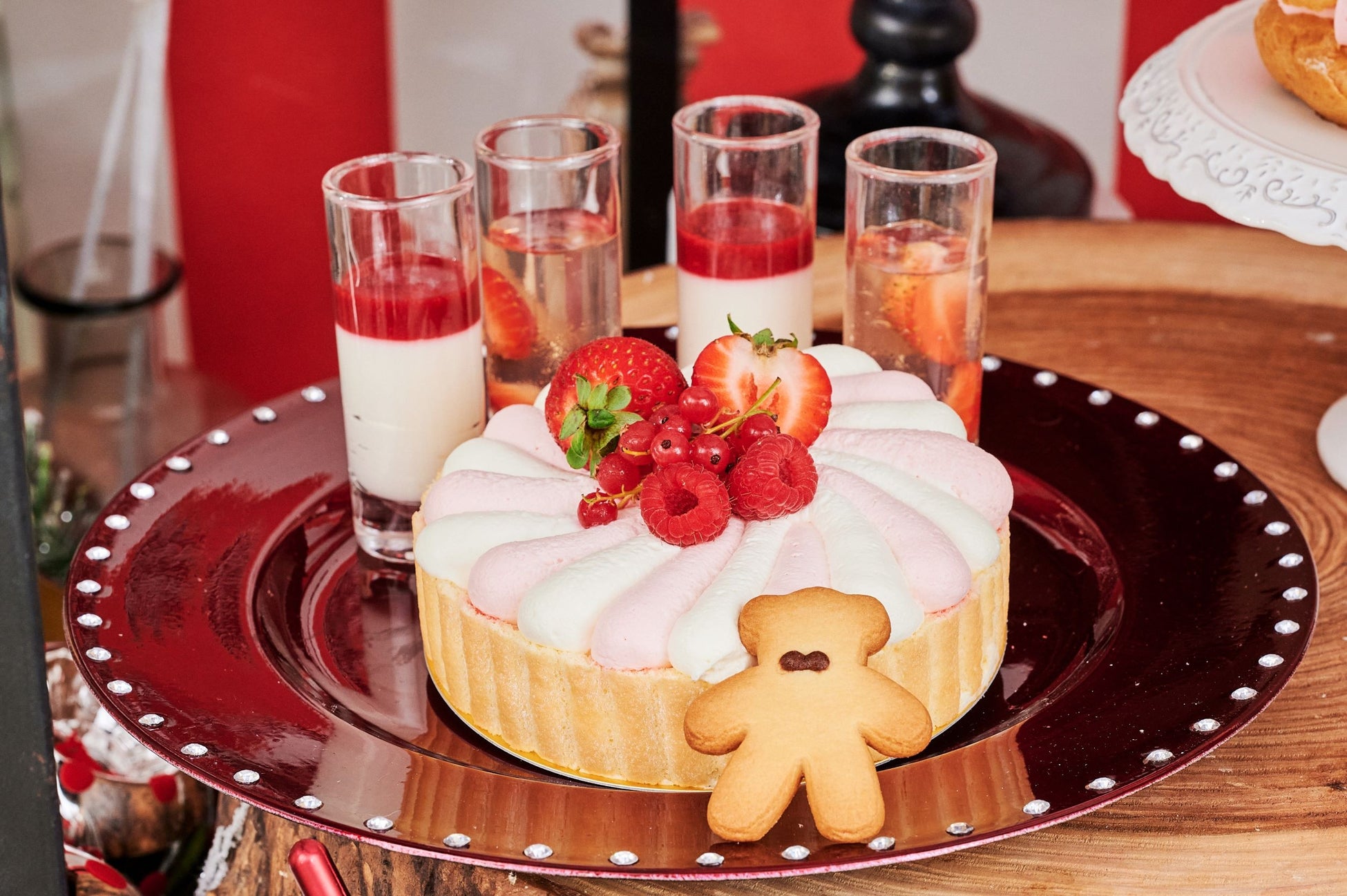 サーカステント シャルロットバニーユ