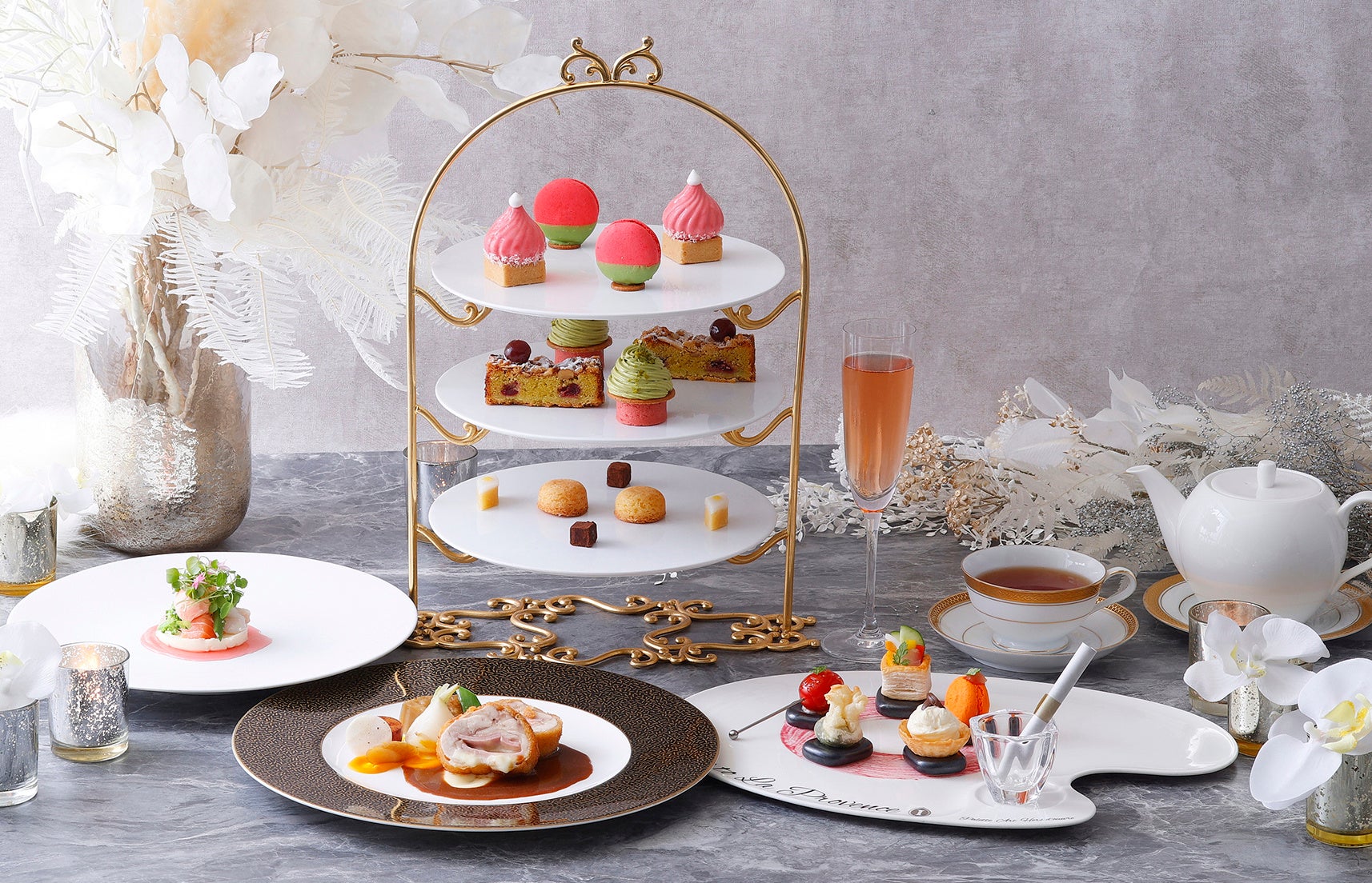 ラ・プロヴァンスのアフタヌーンティー付きランチ(イメージ)