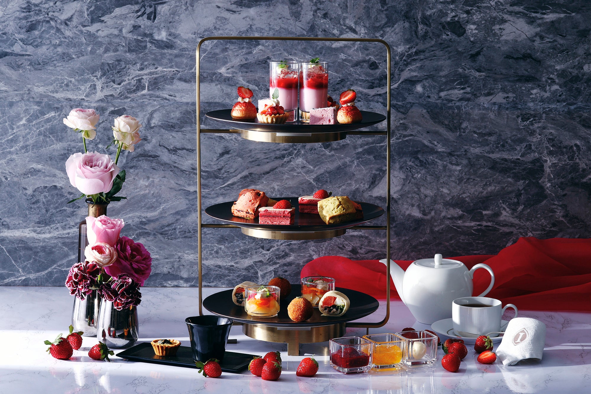 旬の苺づくしのスイーツをラインナップ（ハドソンラウンジイメージ）