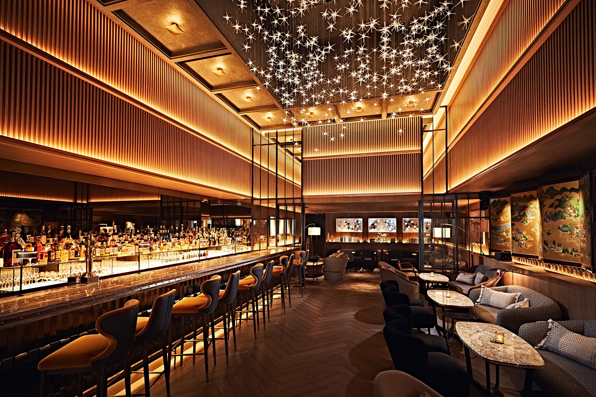 ハドソンラウンジ内観